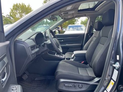 Used 2025 Honda CR-V EX image 6