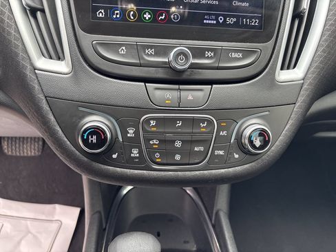 Used 2023 Chevrolet Malibu LT FWD image 18