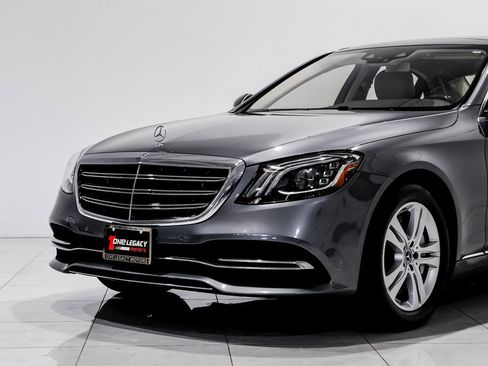 Used 2019 Mercedes-Benz S 560 4MATIC Sedan image 2