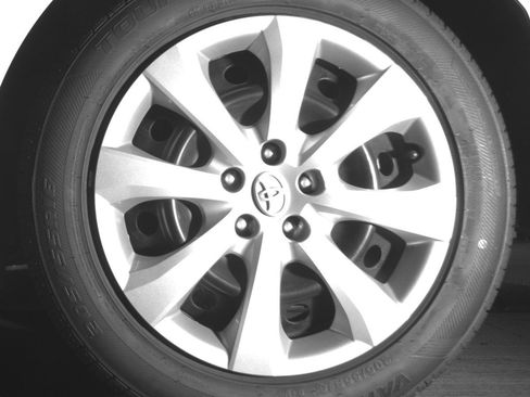 Used 2025 Toyota Corolla LE FWD image 14