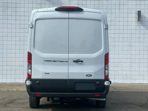 New 2026 Ford Transit 350 148 Medium Roof AWD w/ Load Area Protection Package image 5