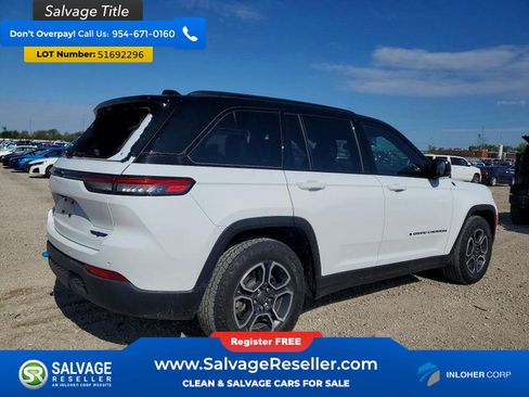 Used 2024 Jeep Grand Cherokee Trailhawk w/ Luxury Tech Group III AWD/4WD image 4