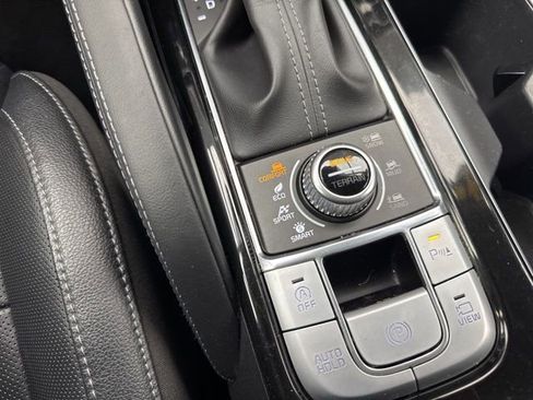 Used 2022 Kia Telluride SX image 25