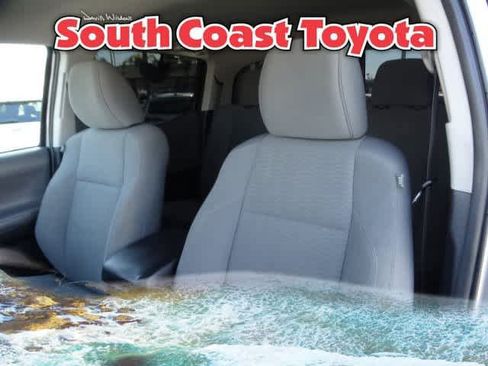 Used 2016 Toyota Tacoma SR5 image 19