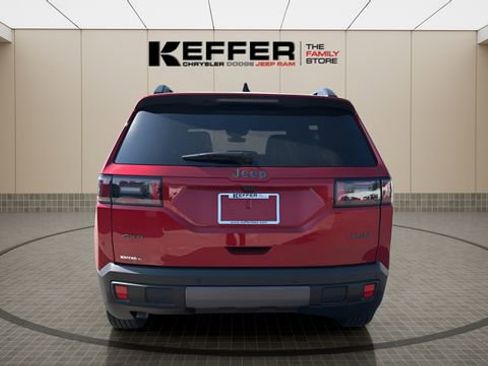 New 2026 Jeep Cherokee Laredo AWD/4WD image 4