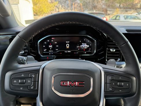 Used 2025 GMC Sierra 1500 Elevation w/ Preferred Package image 25