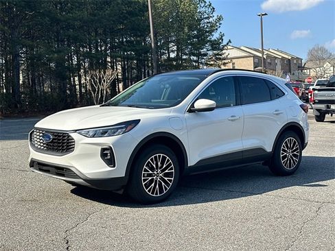 New 2025 Ford Escape SE image 3