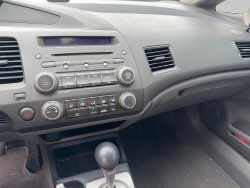 Used 2011 Honda Civic LX image 16