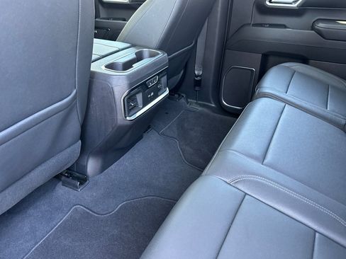 Used 2023 GMC Sierra 1500 SLT w/ SLT Convenience Package AWD/4WD image 12