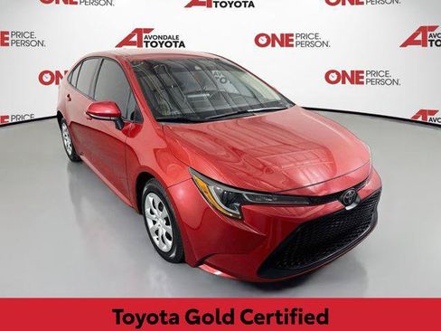 Certified 2021 Toyota Corolla LE FWD image 1