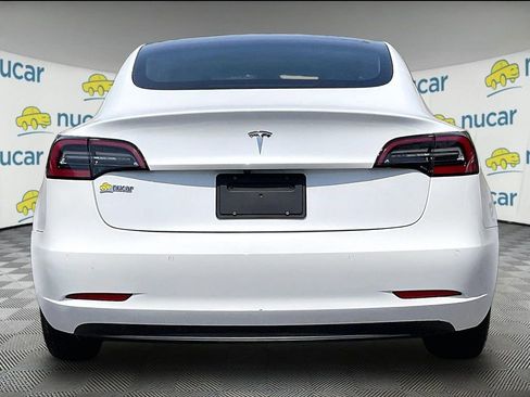 Used 2021 Tesla Model 3 Standard Range Plus RWD image 5