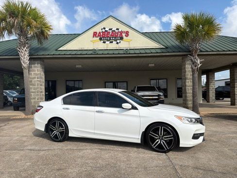 Used 2016 Honda Accord Sport image 1