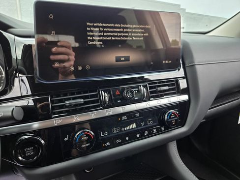 New 2026 Nissan Pathfinder SV AWD/4WD image 8