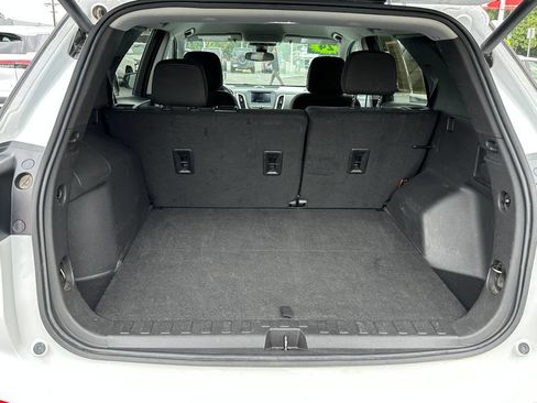 Used 2024 Chevrolet Equinox LT FWD image 22