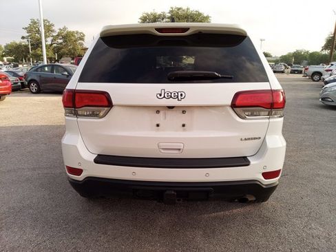 Used 2020 Jeep Grand Cherokee Laredo w/ Laredo X Package image 6