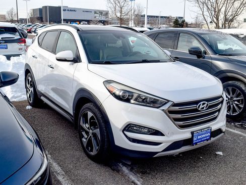 Used 2017 Hyundai Tucson Limited w/ Limited Ultimate Package 03 image 15
