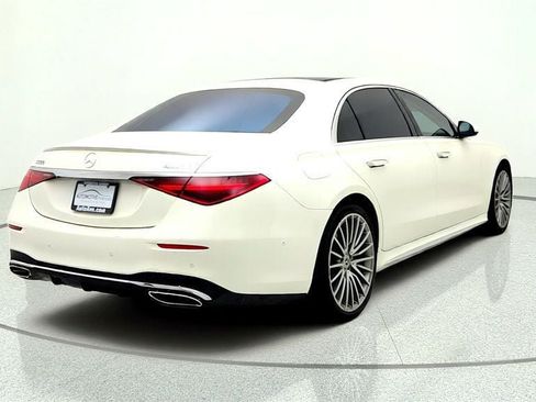 Used 2022 Mercedes-Benz S 500 4MATIC image 5