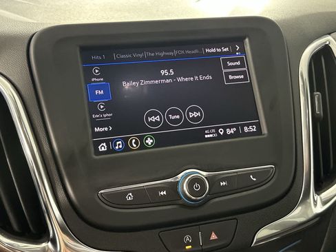Used 2024 Chevrolet Equinox LT AWD/4WD image 18