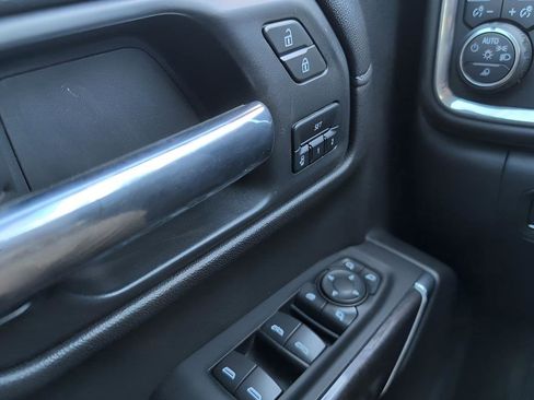 Used 2022 Chevrolet Silverado 1500 LTZ w/ Safety Package II image 12