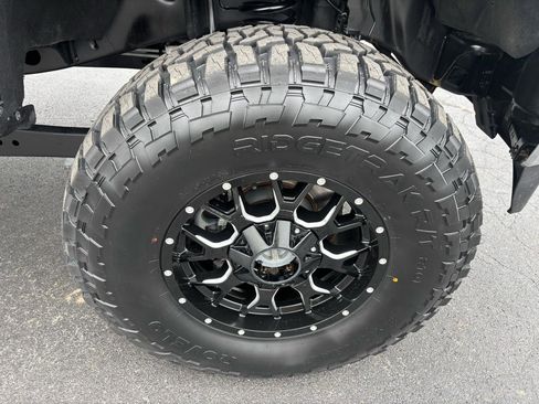 Used 2017 Ford F250 XL w/ Power Equipment Group AWD/4WD image 14