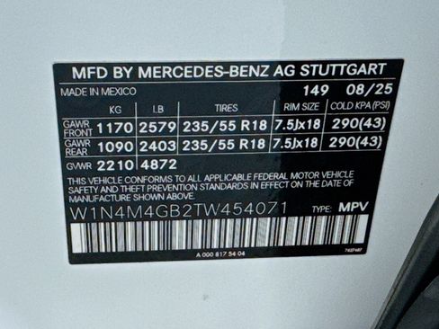 Certified 2026 Mercedes-Benz GLB 250 image 26