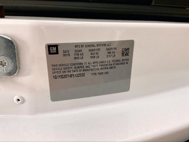 Used 2015 Chevrolet Corvette Stingray Coupe w/ Battery Protection Package RWD image 32