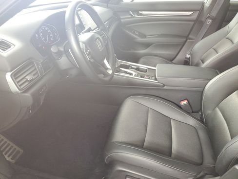 Certified 2022 Honda Accord Sport image 11