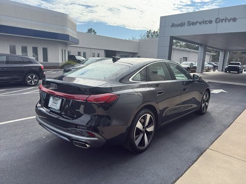 Used 2025 Audi A5 2.0T Premium Plus w/ Premium Plus image 5