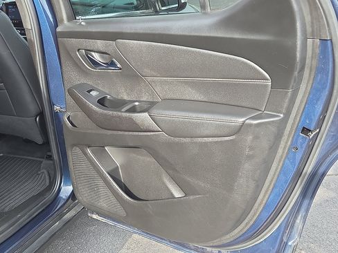 Certified 2023 Chevrolet Traverse LT image 19