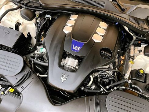 Used 2019 Maserati Ghibli S Q4 image 43