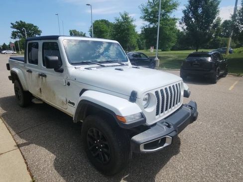 Used 2023 Jeep Gladiator Sport AWD/4WD image 1