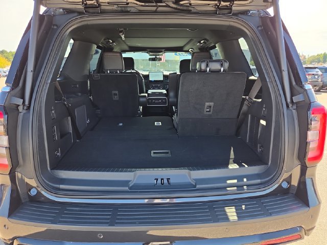 Certified 2023 Ford Expedition Limited RWD image 29