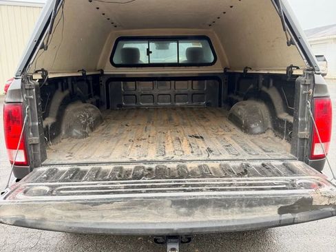 Used 2014 RAM 2500 Tradesman w/ Chrome Appearance Group image 13