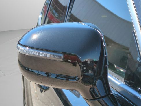Used 2023 Kia Telluride SX FWD image 28