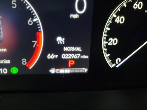 Used 2025 Honda Pilot EX-L image 15