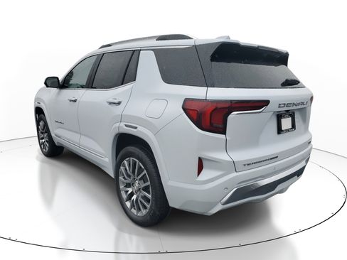 New 2026 GMC Terrain Denali image 4