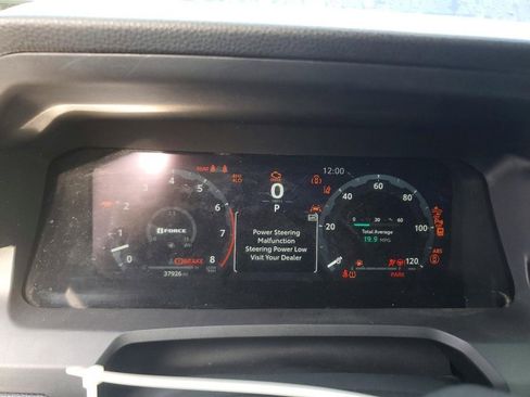 Used 2024 Toyota Tacoma TRD Off-Road w/ TRD Off Road Upgrade Package AWD/4WD image 8