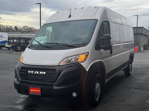New 2026 RAM ProMaster 2500 image 3