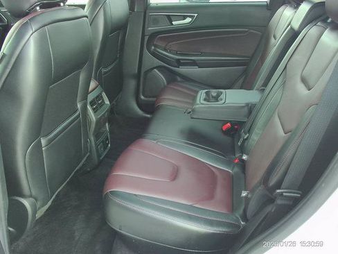 Used 2020 Ford Edge Titanium w/ Equipment Group 301A AWD/4WD image 5