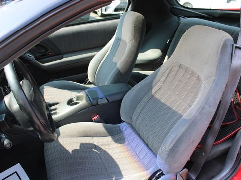 Used 1999 Chevrolet Camaro Z28 w/ Preferred Equipment Group 2 image 10