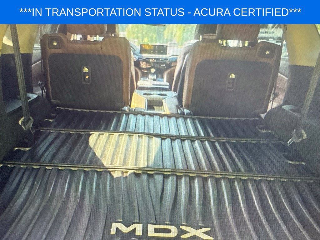 Used 2023 Acura MDX w/ Advance Package AWD/4WD image 11