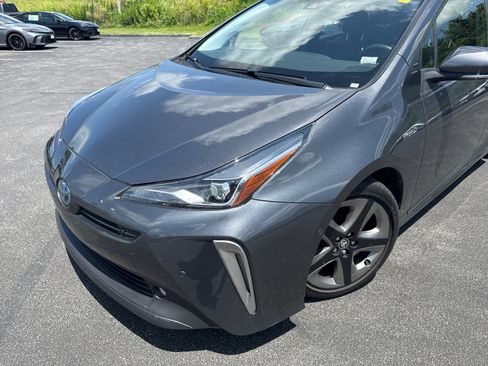 Used 2022 Toyota Prius XLE FWD image 29