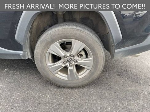 Used 2024 Toyota RAV4 XLE FWD image 9