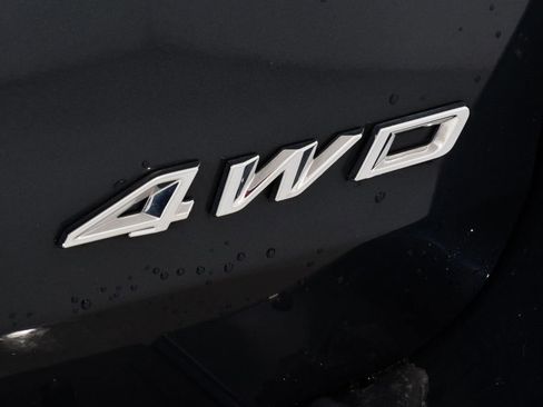 Used 2023 Ford Explorer XLT w/ Equipment Group 202A AWD/4WD image 24