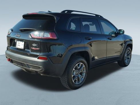 Used 2022 Jeep Cherokee Trailhawk image 9