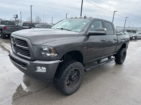 Used 2017 RAM 2500 Big Horn w/ Sport Appearance Group image 2
