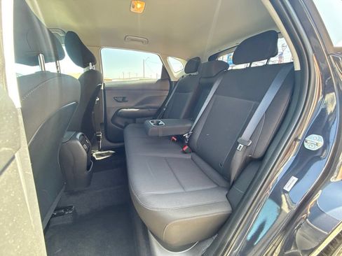 Used 2025 Hyundai Kona SEL FWD image 20