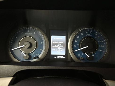 Used 2016 Toyota Sienna XLE FWD image 15