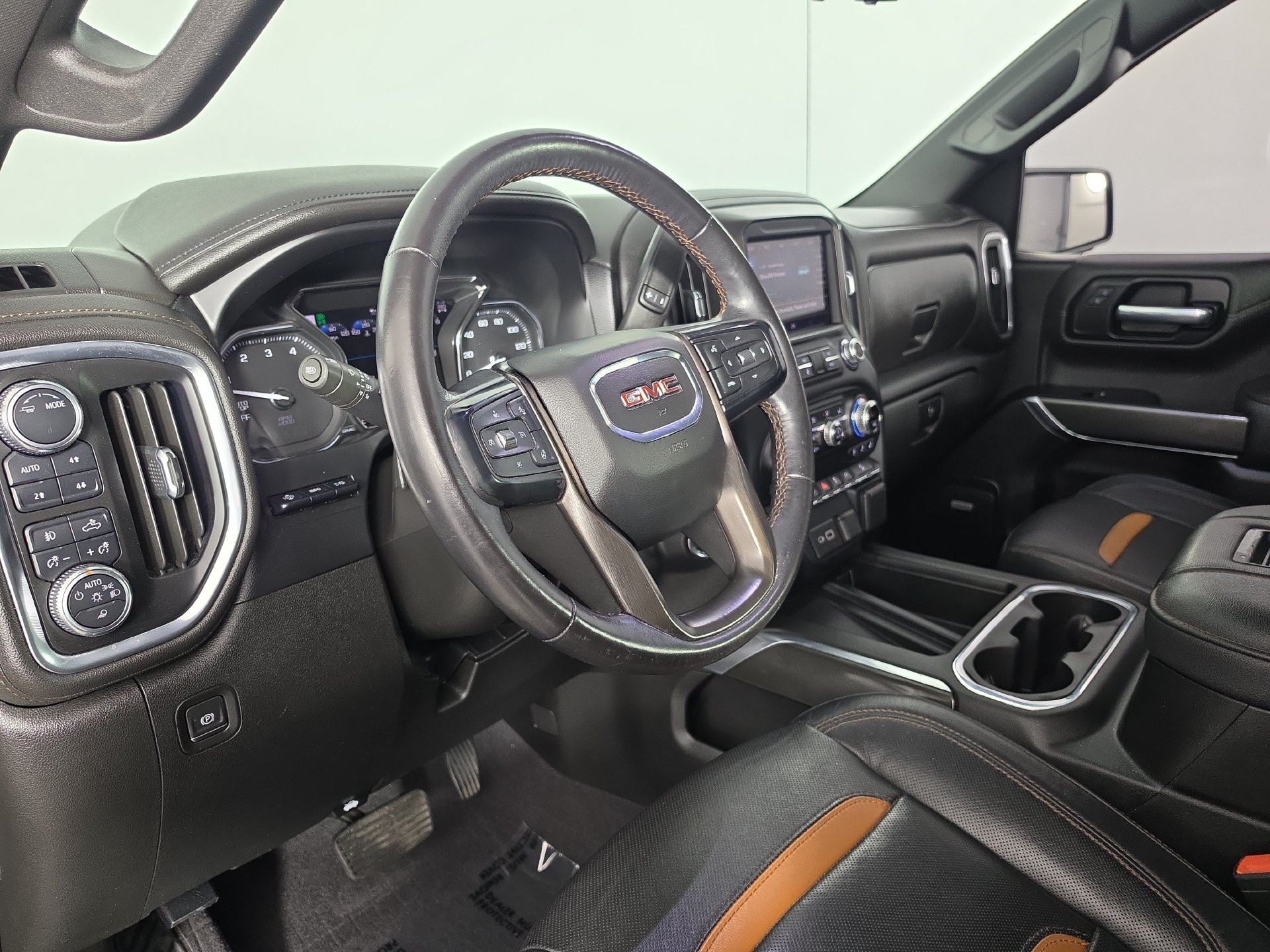 Used 2021 GMC Sierra 1500 AT4 w/ AT4 Value Package AWD/4WD image 14