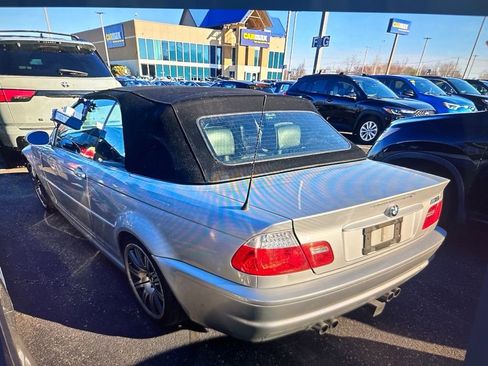 Used 2006 BMW M3 Convertible RWD image 2
